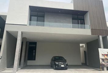 Casa en  El Uro, Monterrey