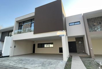 Casa en  La Joya Privada Residencial, Monterrey