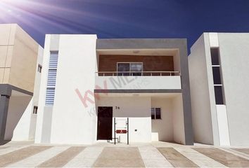 Casa en  Fraccionamiento Hacienda De Los Nogales, Juárez, Chihuahua