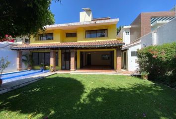 Casa en  Bosques De Palmira, Cuernavaca, Morelos