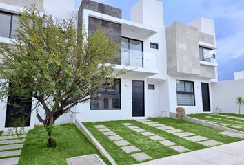 Casa en  Campestre San Isidro, Santiago De Querétaro, Municipio De Querétaro