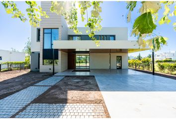 Casa en  Puerto Roldán, Roldán