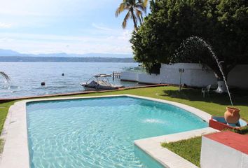 Casa en  Pueblo Tequesquitengo, Jojutla