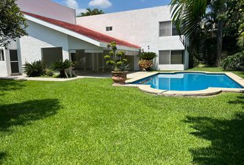 Casa en  Palmira Tinguindin, Cuernavaca, Morelos