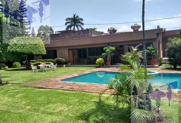 Casa en  Jardines De Delicias, Cuernavaca, Morelos