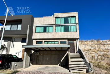 Casa en  Cantera Del Pedregal, Municipio De Chihuahua