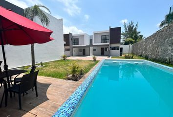 Casa en  Lomas Residencial, Alvarado, Veracruz