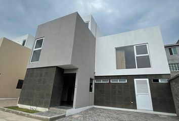 Casa en  Jesús Jiménez Gallardo, Metepec