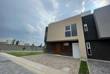 Casa en  Jesús Jiménez Gallardo, Metepec