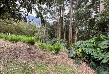 Lote de Terreno en  Poblado, Medellín