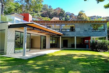 Casa en  Santa María Ahuacatlan, Valle De Bravo