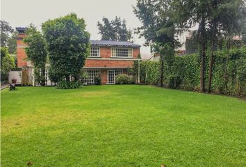 Casa en  Avándaro, Valle De Bravo