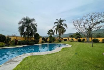 Casa en condominio en  Jardines De Tezoyuca, Tezoyuca, Morelos, México