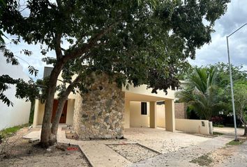 Casa en  Calle 12 B, Santa Gertrudis Copo, Mérida, Yucatán, 97305, Mex