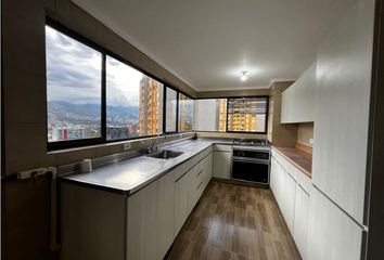 Apartamento en  Boston, Medellín