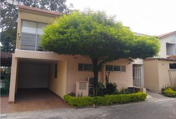 Casa en  La Flora, Cali