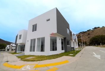 Casa en condominio en  Privada Florencia, Tlajomulco De Zúñiga, Jalisco, 45645, Mex