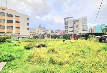 Terreno Comercial en  La Concepción, Quito