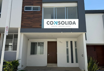 Casa en condominio en  Boulevard Valle Imperial, Valle Imperial, Zapopan, Jalisco, 45134, Mex