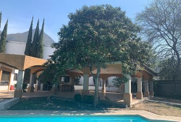 Quinta en  Privada Los Hostales, Las Callejas, Monterrey, Nuevo León, 64988, Mex