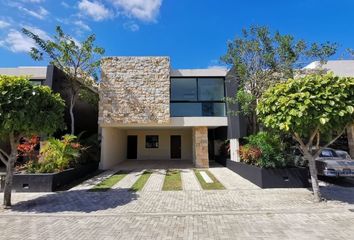 Casa en condominio en  Santa Gertrudis Copo, Mérida, Yucatán