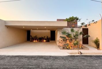 Casa en  Calle 18 108-108, Cholul, Mérida, Yucatán, 97305, Mex