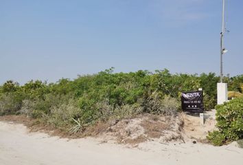 Lote de Terreno en  97405, Dzemul, Yucatán, Mex