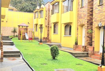 Casa en  El Condado, Quito