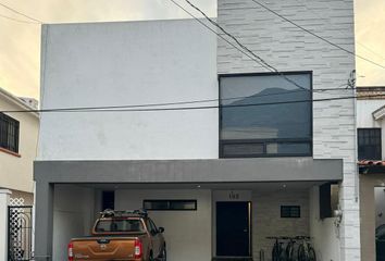 Casa en  Unión Canoas Ángel Sur, Monterrey