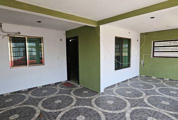 Casa en condominio en  Avenida Las Palmas, Las Palmas, Paraíso, Tabasco, 86610, Mex