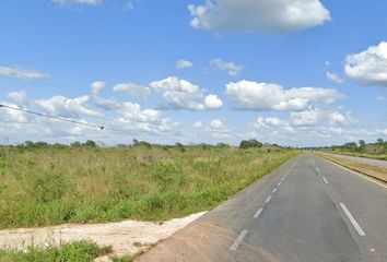 Lote de Terreno en  Carretera Tixpéhual - Sahé, Sahé, Tixpéhual, Yucatán, 97388, Mex