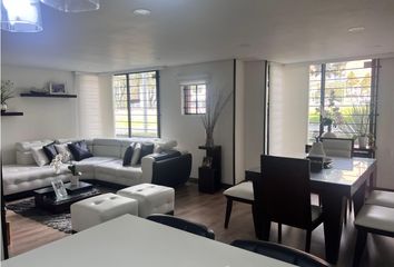 Apartamento en  Santa Barbara Norte, Bogotá