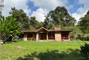 Casa en  Santa Teresita Oeste, Cali