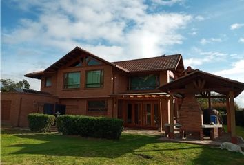 Casa en  Mercedes De Calahorra , Chía