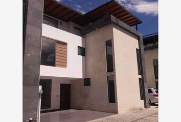 Casa en fraccionamiento en  Calle 42 O, De Jesús Tlatempa, Cholula De Rivadabia, San Pedro Cholula, Puebla, 72770, Mex