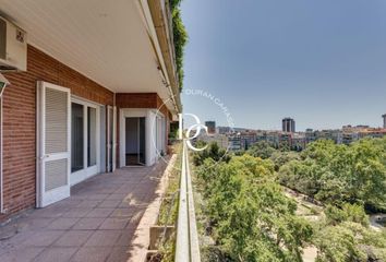 Apartamento en  El Turo De La Peira, Barcelona