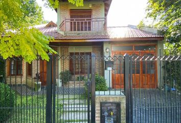 Casa en  Manuel B Gonnet, Partido De La Plata