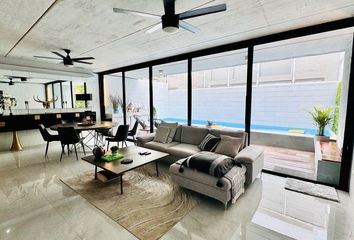 Casa en condominio en  Calle Palma Chit, Palmaris, Cancún, Benito Juárez, Quintana Roo, 77533, Mex