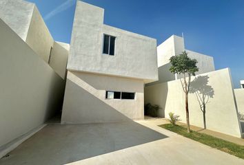 Casa en  Pueblo Cholul, Mérida, Yucatán