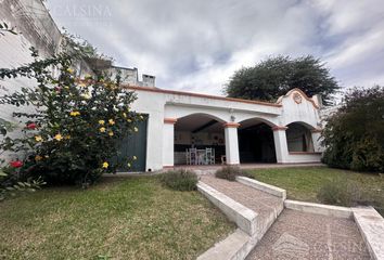 Casa en  Villa Cabrera, Córdoba Capital