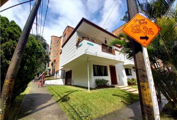 Casa en  Laureles, Medellín