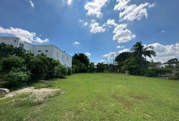 Lote de Terreno en  Calle 29, Cholul, Mérida, Yucatán, 97305, Mex