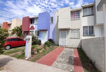 Casa en  Villas De Zapopan, Zapopan, Jalisco