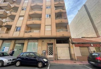 Apartamento en  Distrito 2 - Urbanizaciones - Los Naúfragos, Torrevieja