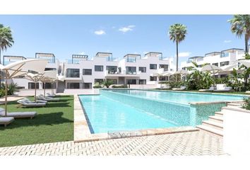 Apartamento en  Distrito 2 - Urbanizaciones - Los Naúfragos, Torrevieja