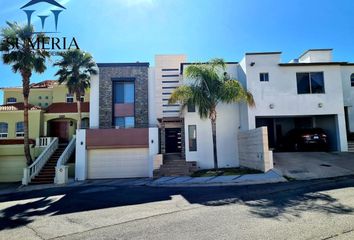 Casa en  Calle José María Miqueo, Rincones De San Francisco, Chihuahua, 31115, Mex