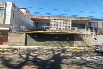 Casa en  Calle El Sol No. 2686, Jardines Del Bosque, Guadalajara, Jalisco, México