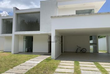 Casa en  Arboledas San Pedro, Coatepec, Veracruz
