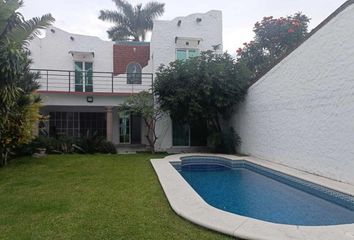 Casa en  Fraccionamiento Las Fincas, Jiutepec, Morelos