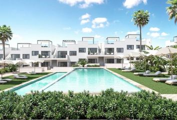 Bungalow en  Distrito 2 - Urbanizaciones - Los Naúfragos, Torrevieja